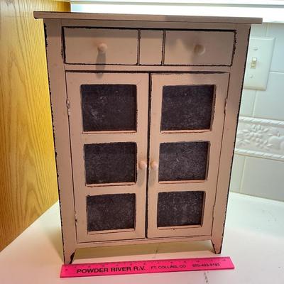 Small cabinet