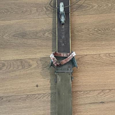 Antique Handcrafted Hohnberg Skis - Spezial Schichten