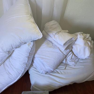 Nearly Nee Assorted Bedding