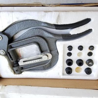 STAR Tools Hand Punch