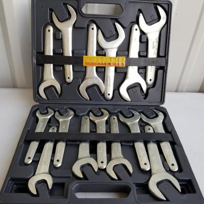 Pittsburgh Service Wrench Set
