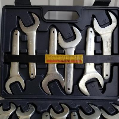 Pittsburgh Service Wrench Set