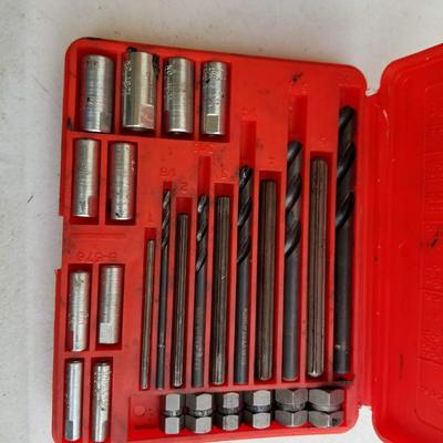 Blue Point Screw Extractor Set