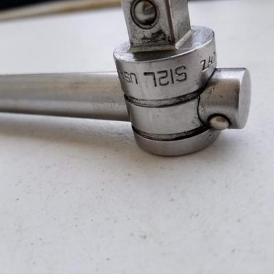 Snap-On Sliding T-Handle Breaker Bar