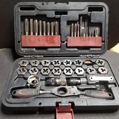 Matco Tools Tap and Die Set
