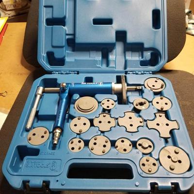 SIR Tools  Brake Caliper Piston Compressor