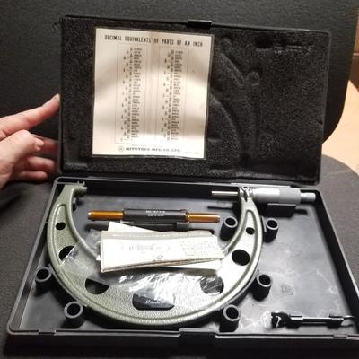 Mitutoyo Vernier Outside Micrometer