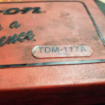 Snap-On Metric Tap & Die Set