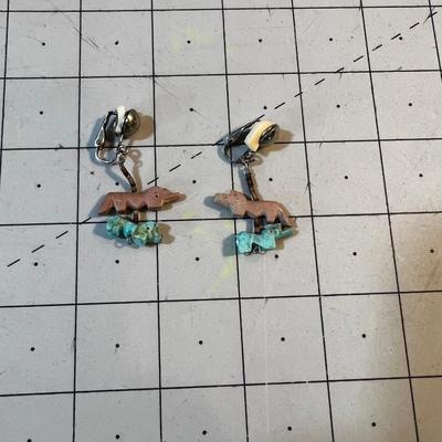 Turquoise Clip on Earrings. VINTAGE