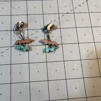 Turquoise Clip on Earrings. VINTAGE