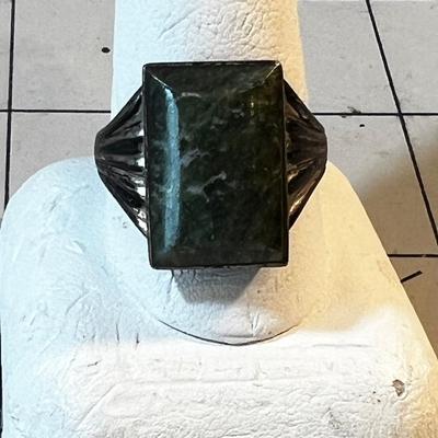 Green & White (could be Tree Agate or Jade)  Large Mans  Ring 