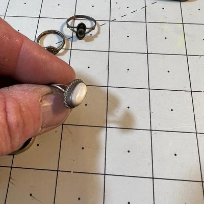 Group of 5 Silver Rings, Cigar Band and others