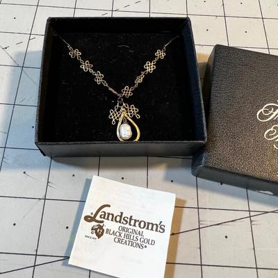 NEW Black Hills Gold Creations Pearl Necklace