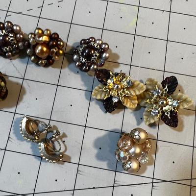 Fall Season Gold Toned Jewels 