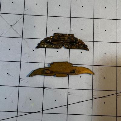 2 Sets of Airline Wings 