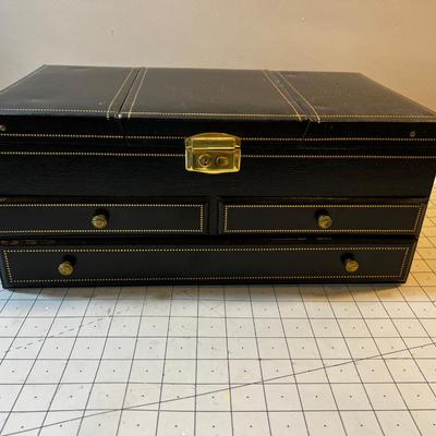 Fantastic Jewelry Chest