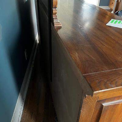 9- Drawer Dresser  OAK - Link-Taylor