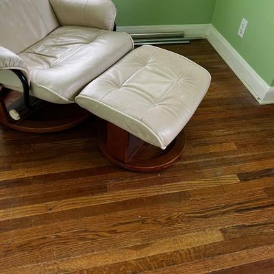 Chair Works Lounge Chair with ottoman WHITE Leather 