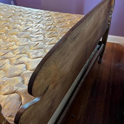 Mahogany Pine Cone Bed with Mattress FULL Size