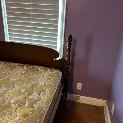 Mahogany Pine Cone Bed with Mattress FULL Size