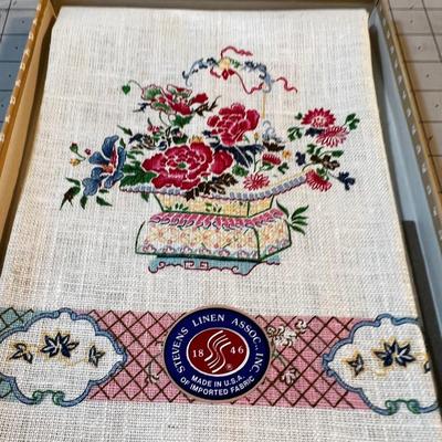 2- Hot Pad & Tea Towel Sets