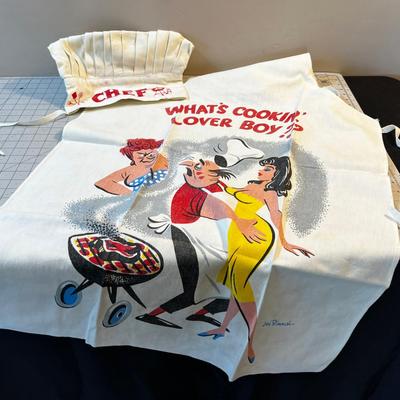 Apron of "WHAT'S COOKIN LOVER BOY??" Fathers day Present! 