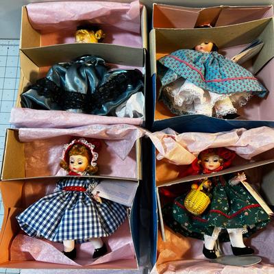 Madam  Alexander  Doll: Bessy Brooks, Aunt Pity Pat, Red Riding Hood, Beth, 