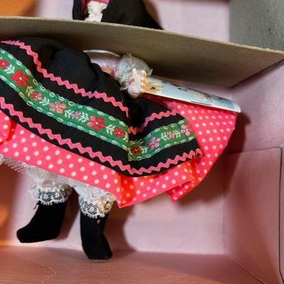 (4) Madam  Alexander Country Dolls 7": Sardinia, Yugoslavia, Romania, Demark, 