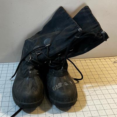 Vintage Pair of Patten Snow Boots