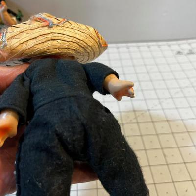 2 Mexican Dolls Boy and Girl Clay Material 