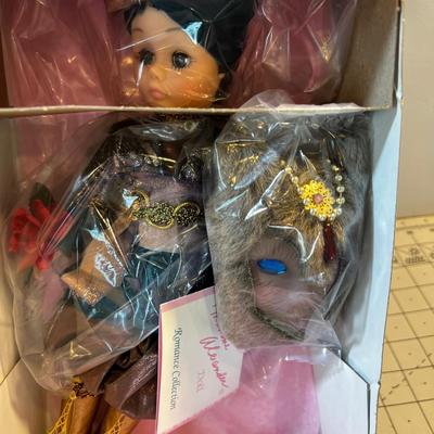 (2) - 10"  Madame Alexander Dolls: Cleopatra and the BEAST 