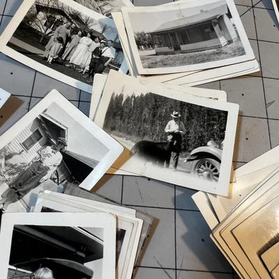 Bunch of 2 x 2-1/2 Photo Snap Shots Auto Tour