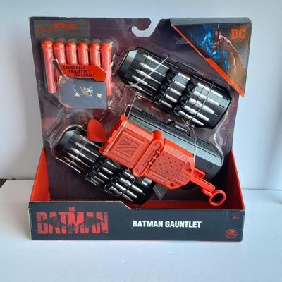Batman Gauntlet New in the box