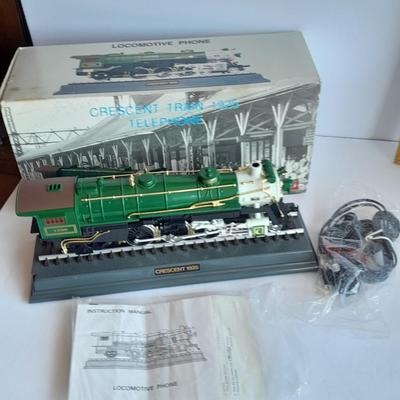 Working new in the box Crescent Train 1925 Locomotive Telephone Landline