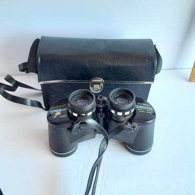Tasco Zip UVC 400 Binoculars 7 x 35mm Wide angle