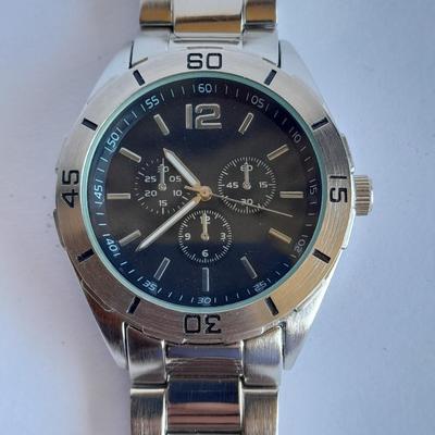 Men's wristwatch FMDAL733 with small keychain light