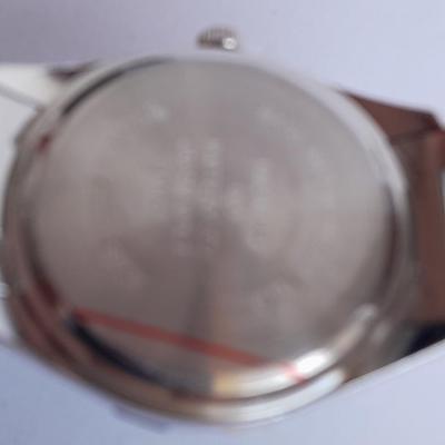 Men's wristwatch FMDAL733 with small keychain light