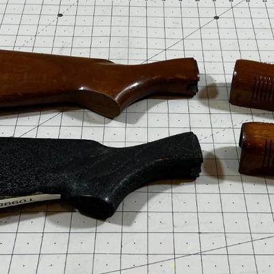 2 Remington Stocks and 4 Grips 