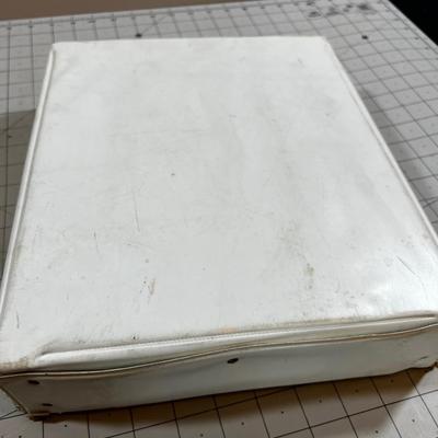 Barbie Doll Clothing Collection PLUS Case. 