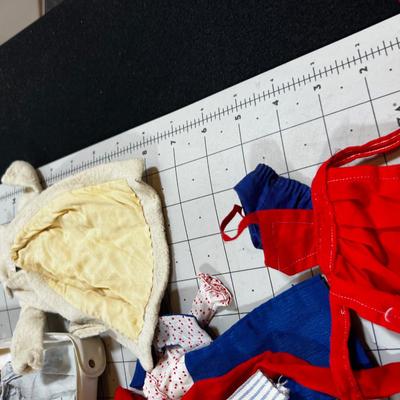 Barbie Doll Clothing Collection PLUS Case. 