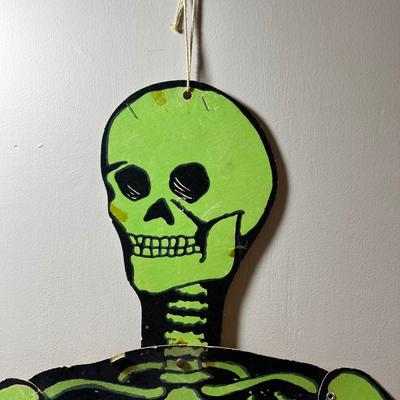 Life Size Skeleton May GLOW? 