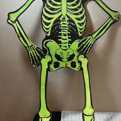 Life Size Skeleton May GLOW? 