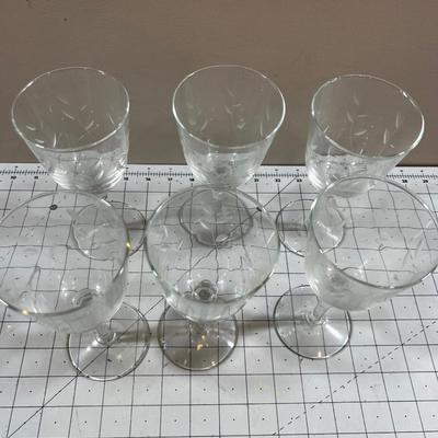 Etched 7" Glass Wine Goblets