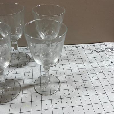 Etched 7" Glass Wine Goblets