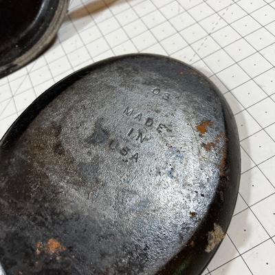 2 Pieces of Case Iron, Skillets 