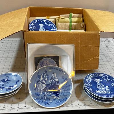 BLUE Royal Copenhagen 1971 Mothers Day! 