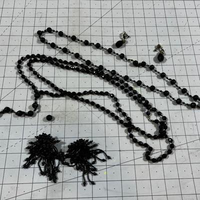 Black Glass Earrings and Necklace Jewels