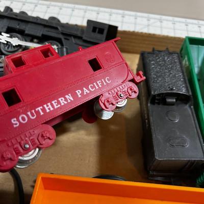 O Scale Plastic Trains 