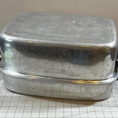 Turkey Roaster by Frigidaire 