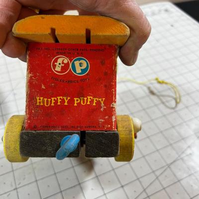 Fisher Price Huffy Puffy WOOD String Pulled Train
